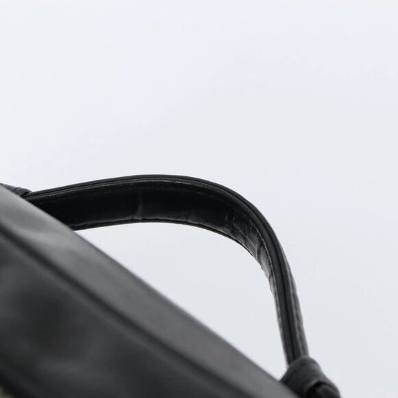 CHANEL Matelasse Vanity Pouch Lamb Skin Black Gold CC Auth - Picture 6 of 16